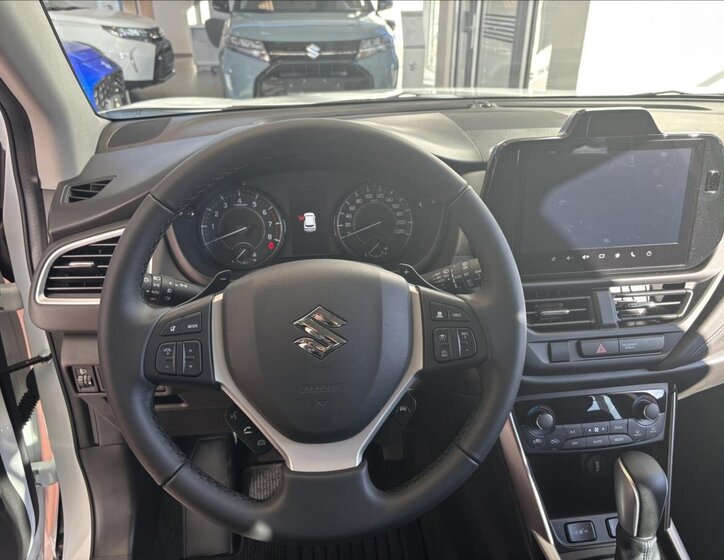 Suzuki S-Cross SUV / Terénní 1,4 l 81 kw