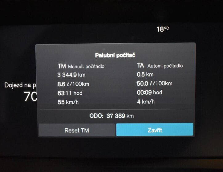 Volvo XC40 SUV / Terénní 2,0 l 145 kw