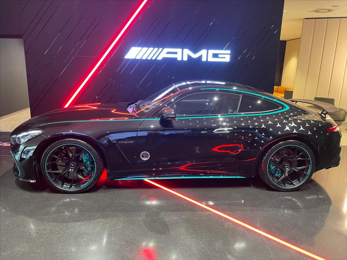 Mercedes-Benz AMG GT Kupé 4,0 l 450 kw