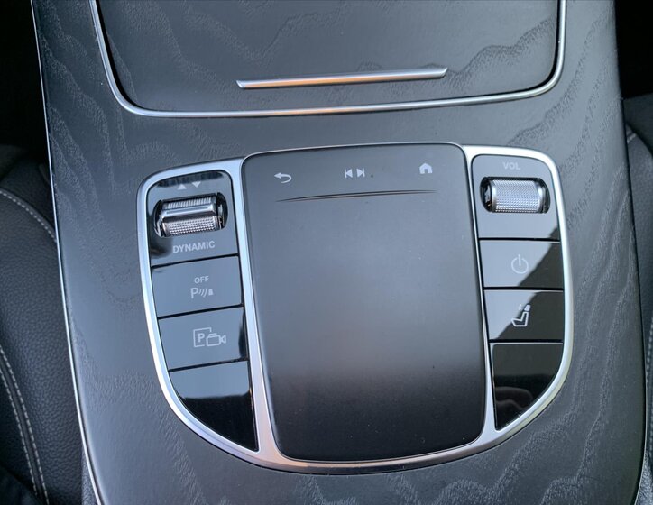 Mercedes-Benz Třídy E Kombi 2,0 l 143 kw