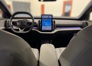 Volvo EX30 SUV / Terénní 0,0 200 kw