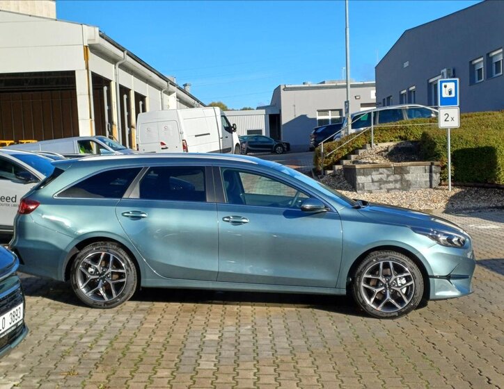 KIA Ceed Kombi 1,5 l 103 kw