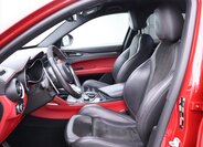 Alfa Romeo Stelvio SUV / Terénní 2,9 l 375 kw