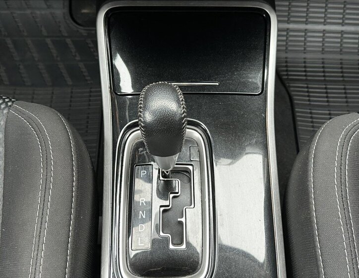 Mitsubishi Outlander SUV 2,0 l 110 kw