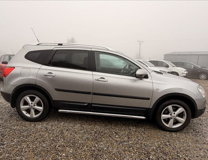 Nissan Qashqai 4