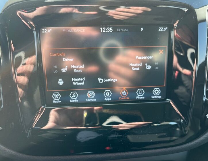 Jeep Compass SUV / Terénní 1,3 l 96 kw