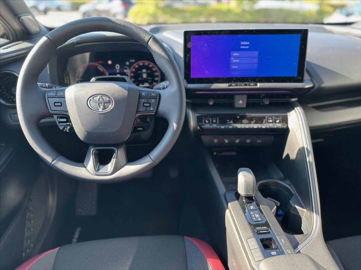 Toyota C-HR Hatchback 2,0 l 111 kw