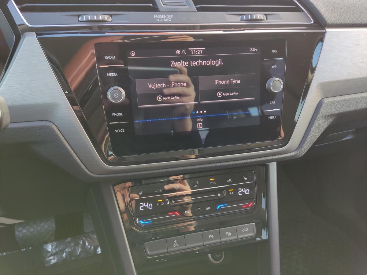 Volkswagen Touran MPV 1,5 l 110 kw