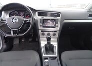 Volkswagen Golf Kombi 1,6 l 77 kw