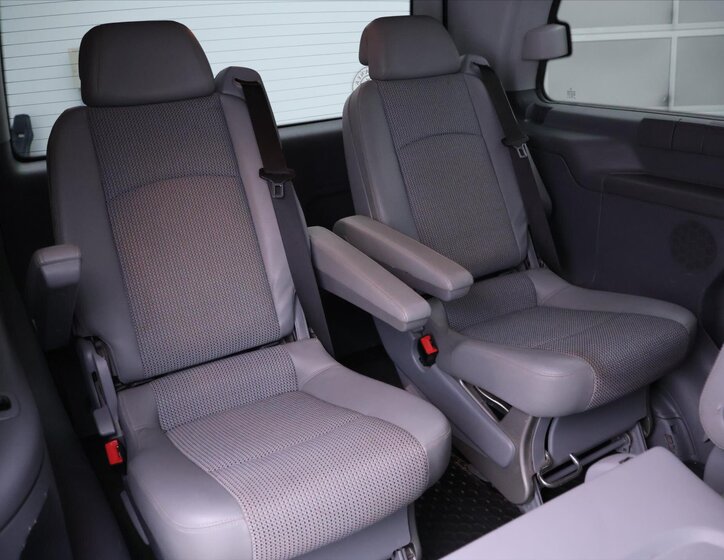 Mercedes-Benz Viano 13