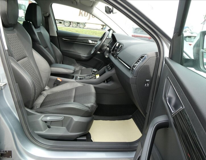 Škoda Karoq SUV / Terénní 2,0 l 110 kw