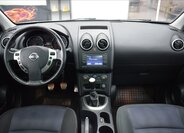 Nissan Qashqai SUV 2,0 l 104 kw