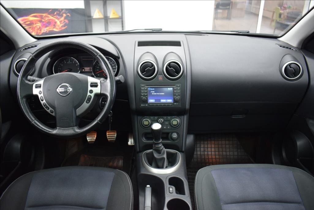 Nissan Qashqai SUV 2,0 l 104 kw