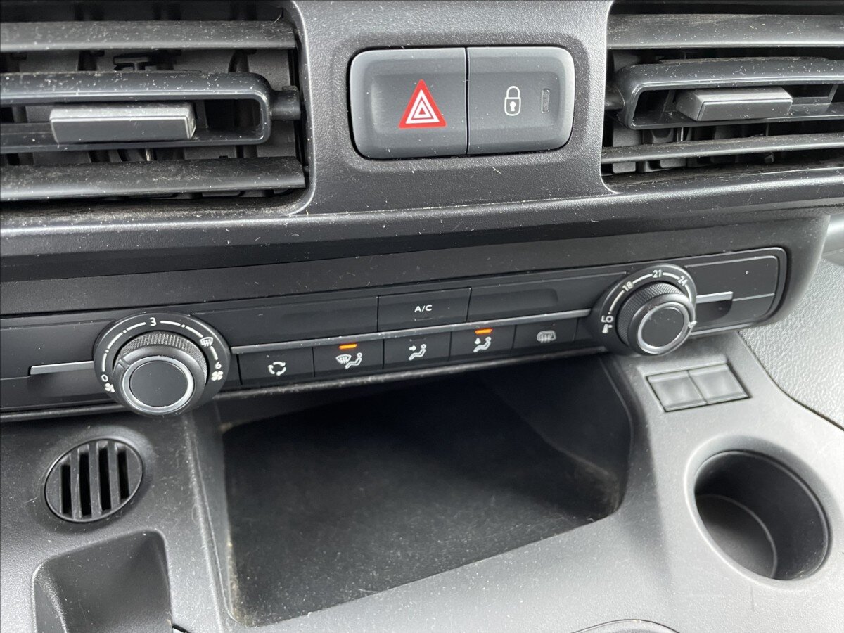 Opel Combo Skříň 1,5 l 96 kw