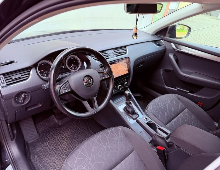 Škoda Octavia Kombi 2,0 l 110 kw