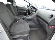 Peugeot 5008 MPV 1,6 l 88 kw