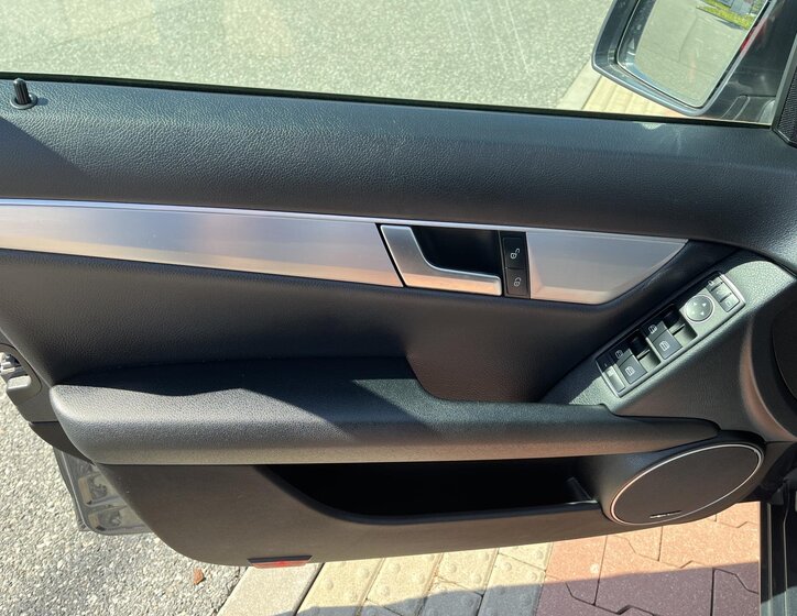 Mercedes-Benz Třídy C Kombi 1,8 l 135 kw