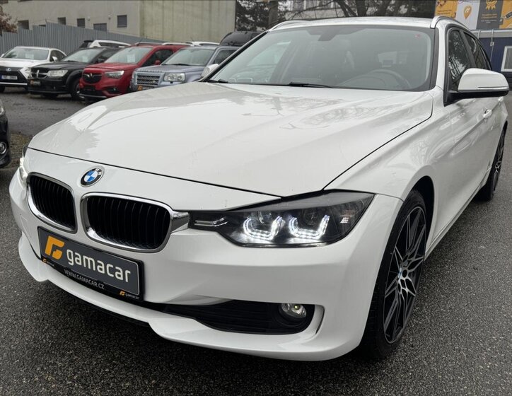 BMW Řada 3 2