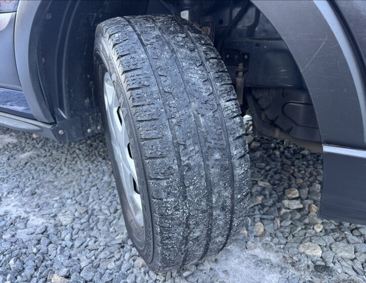 Ford Transit Kombi 2,0 l 96 kw