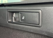 Volkswagen Golf Kombi 1,6 l 85 kw