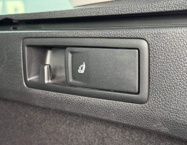 Volkswagen Golf Kombi 1,6 l 85 kw