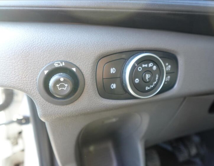 Ford Transit Ostatní 2,0 l 96 kw