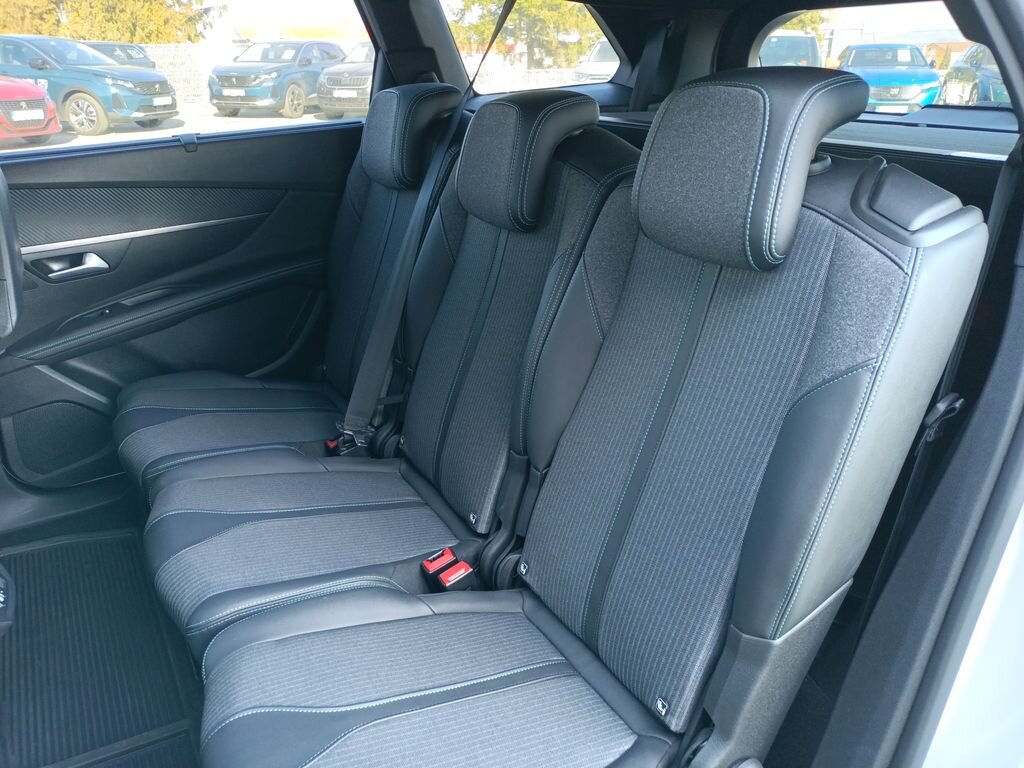Peugeot 5008 SUV / Terénní 1,2 l 96 kw