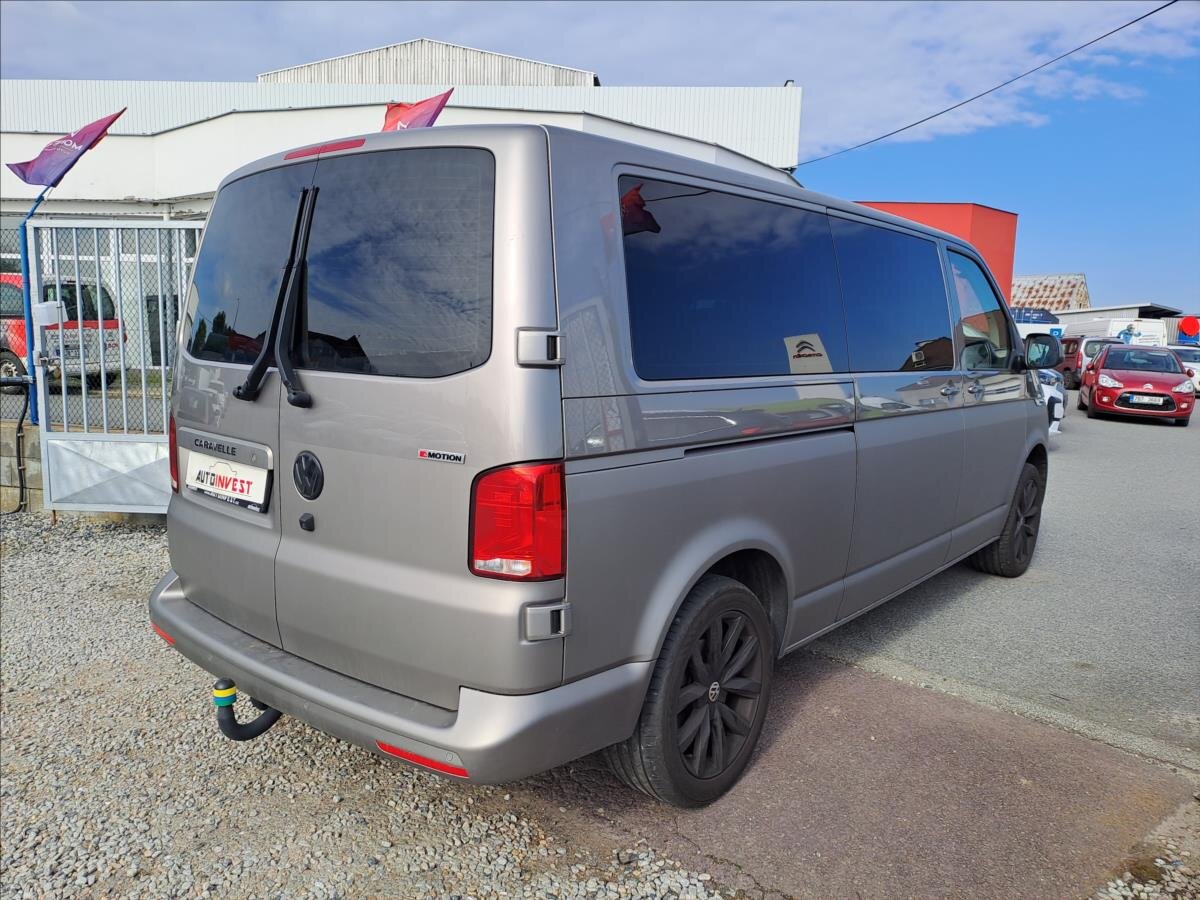 Volkswagen Caravelle