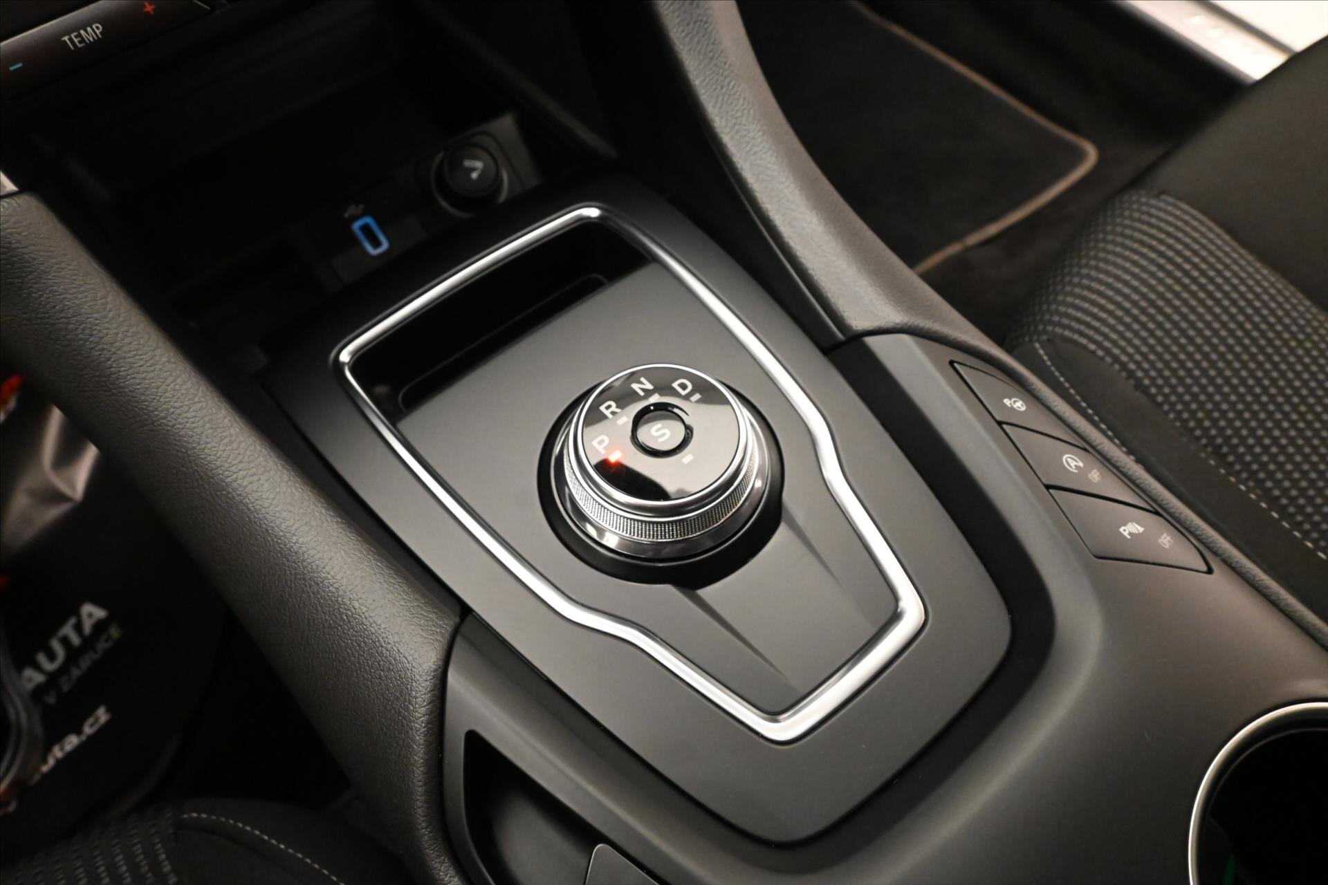 Ford Mondeo Kombi 2,0 l 140 kw