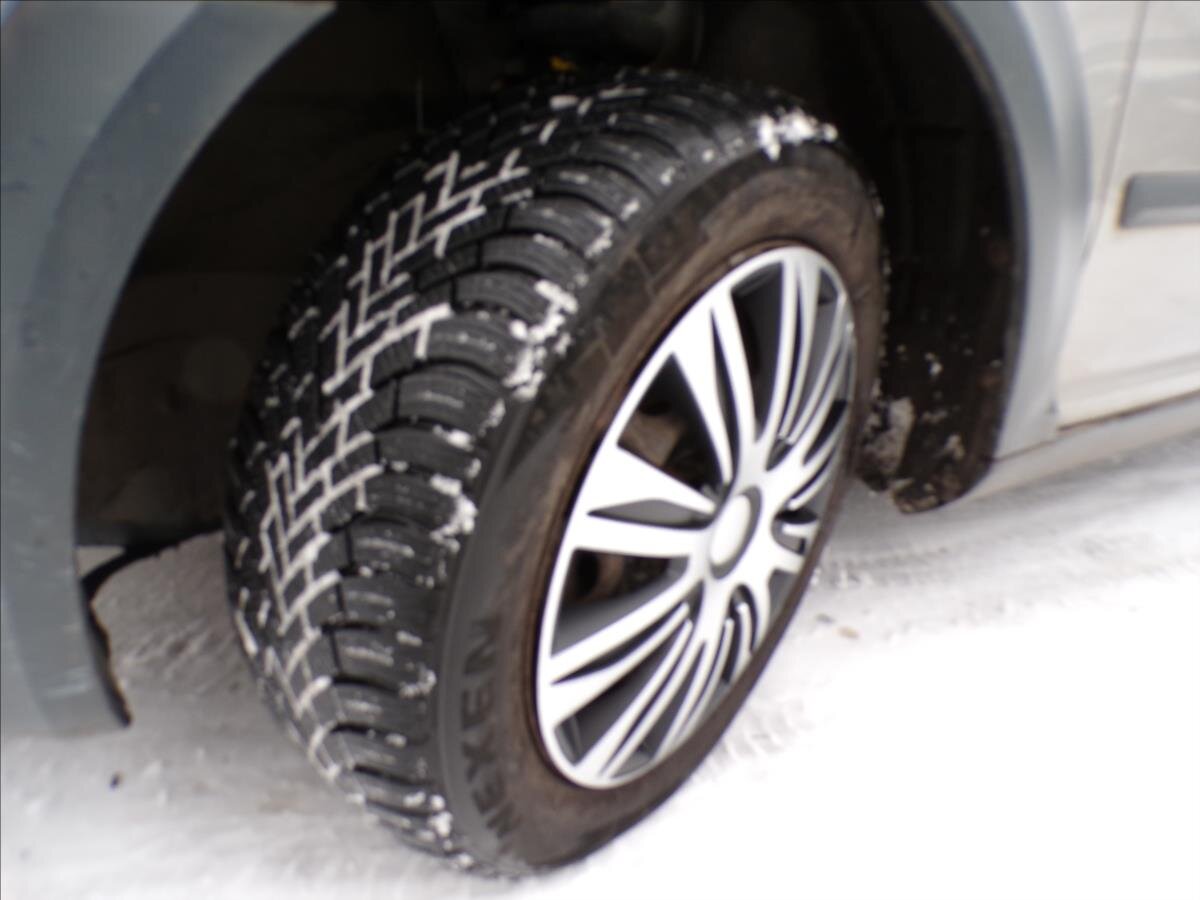 Škoda Octavia Kombi 2,0 l 103 kw