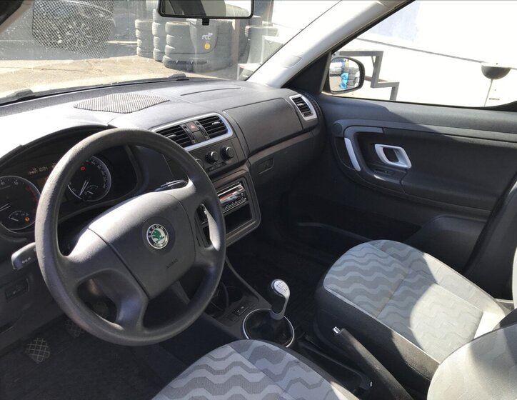 Škoda Roomster Kombi 1,2 l 51 kw