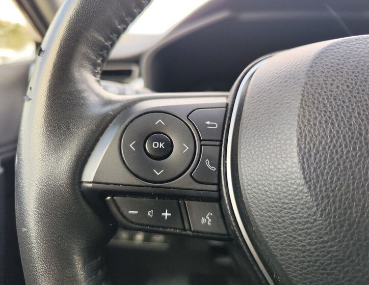 Toyota RAV4 SUV / Terénní 2,5 l 163 kw