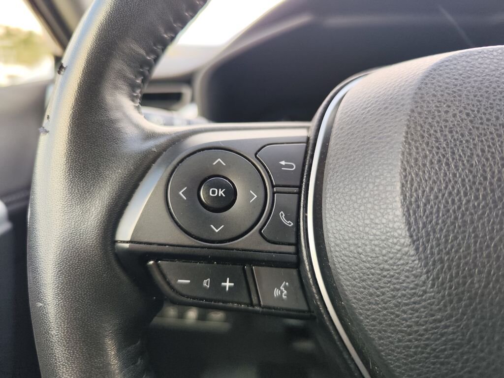 Toyota RAV4 SUV / Terénní 2,5 l 163 kw