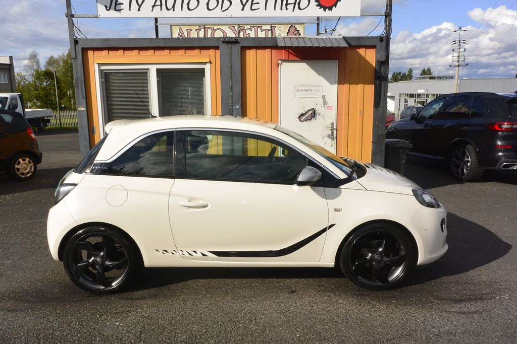 Opel Adam