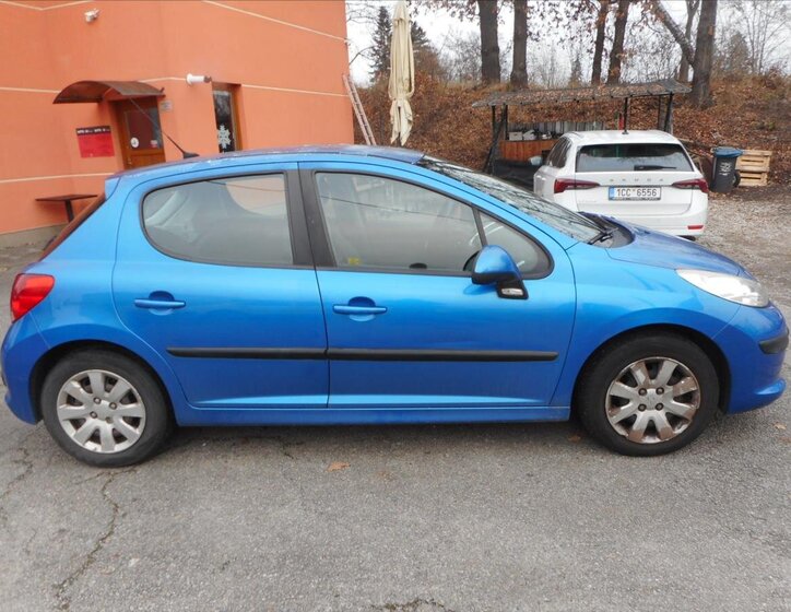 Peugeot 207 4