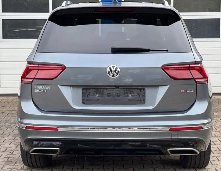 Volkswagen Tiguan SUV 2,0 l 176 kw
