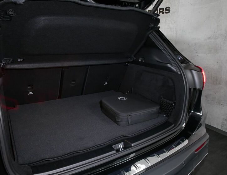 Mercedes-Benz EQA 37