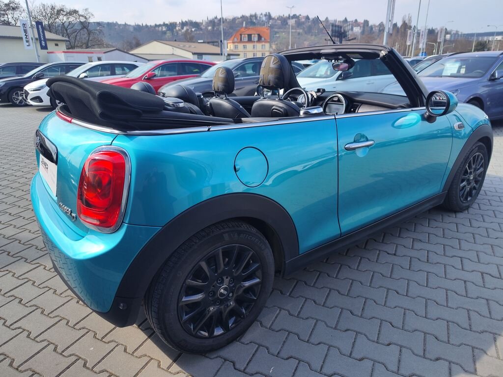 Mini Cooper Hatchback 1,5 l 85 kw