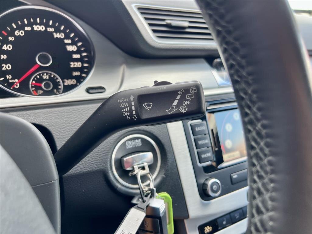 Volkswagen Passat Kombi 2,0 l 103 kw