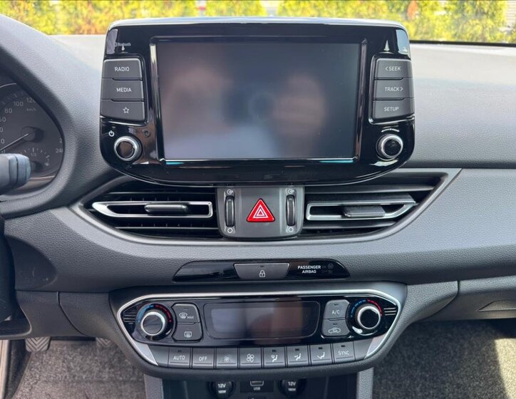 Hyundai i30 Hatchback 998,0 88 kw