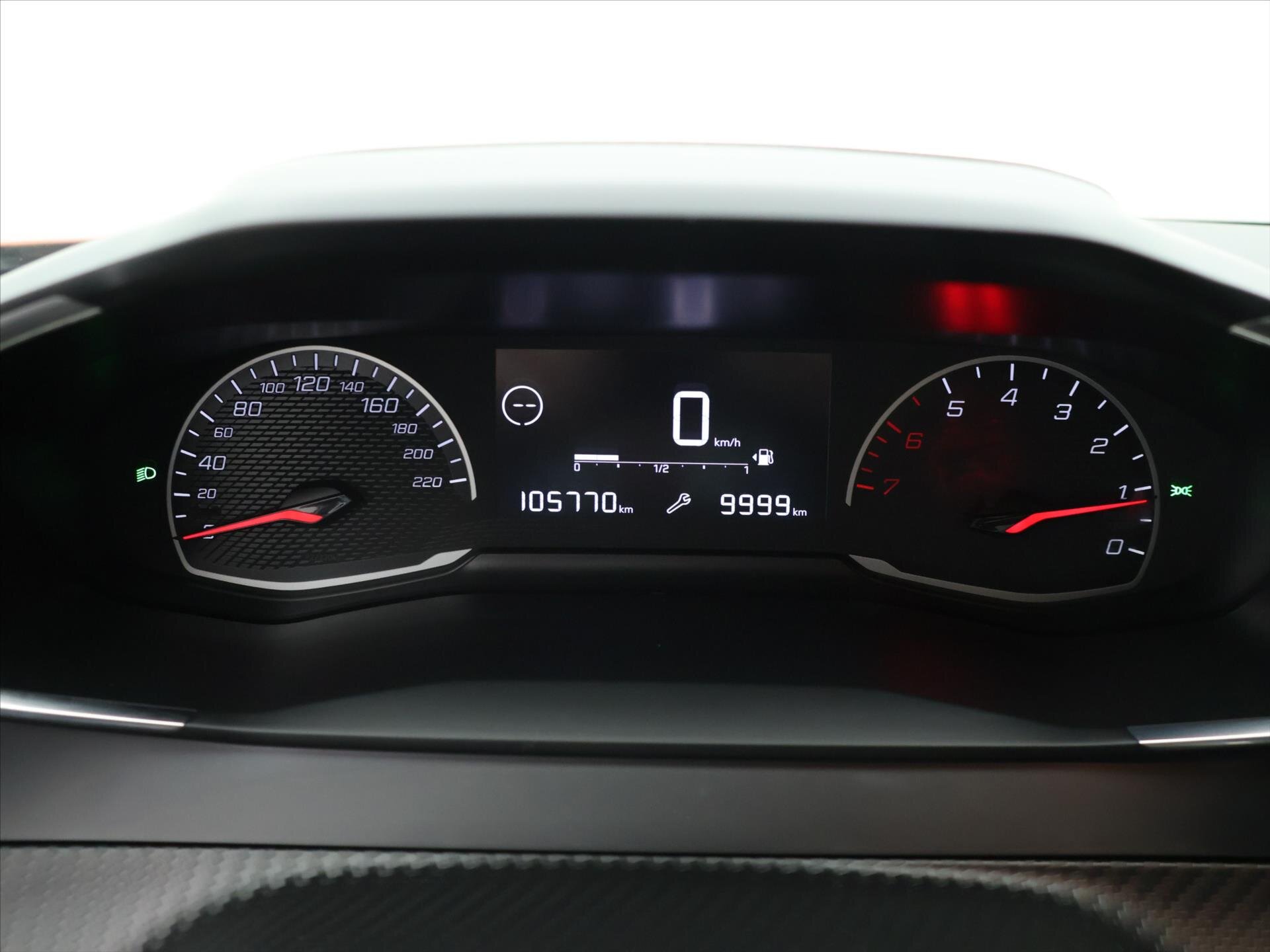 Peugeot 2008 SUV / Terénní 1,2 l 74 kw