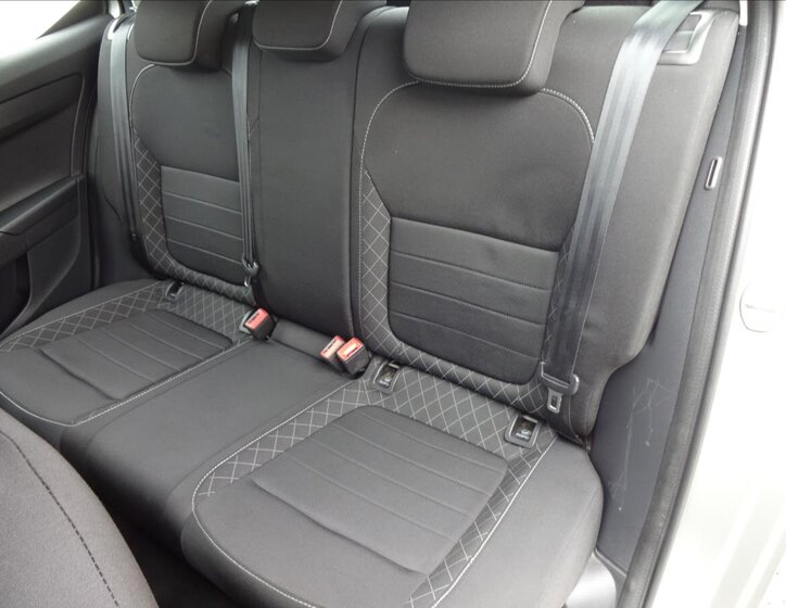 Škoda Fabia Hatchback 999,0 70 kw