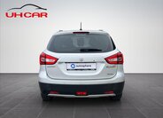 Suzuki SX4 S-Cross 8