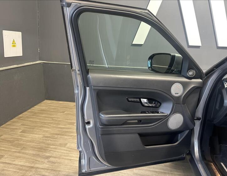 Land Rover Range Rover Evoque 12