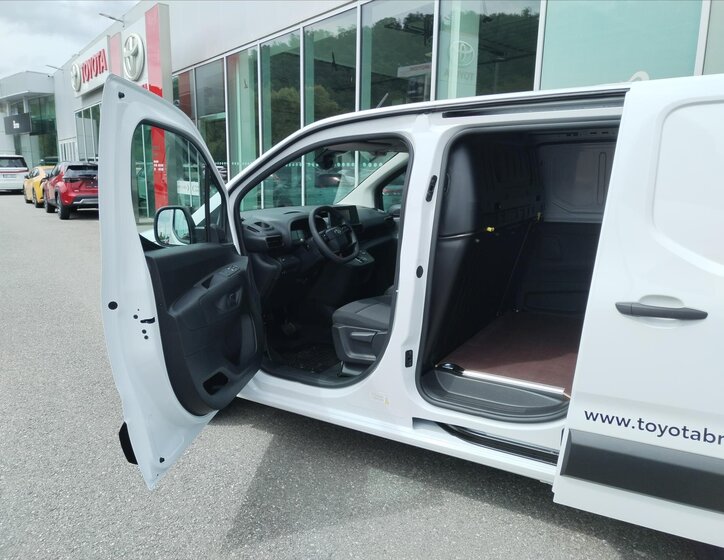 Toyota ProAce City VAN-Minibus 0,0 100 kw