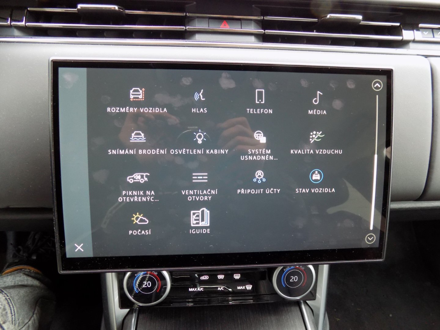 Land Rover Range Rover SUV 4,4 l 390 kw