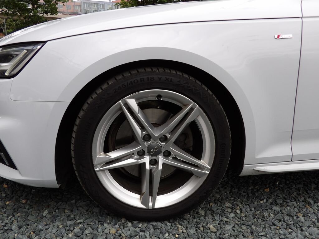 Audi A4 Kombi 2,0 l 110 kw