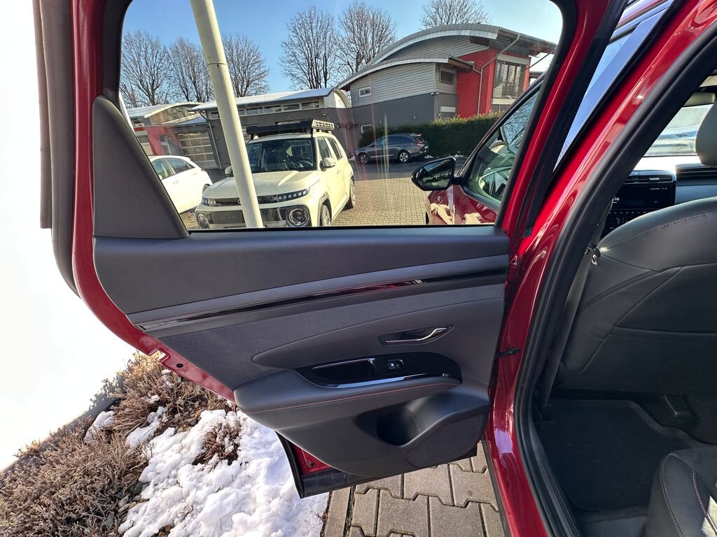 Hyundai Tucson SUV 1,6 l 110 kw