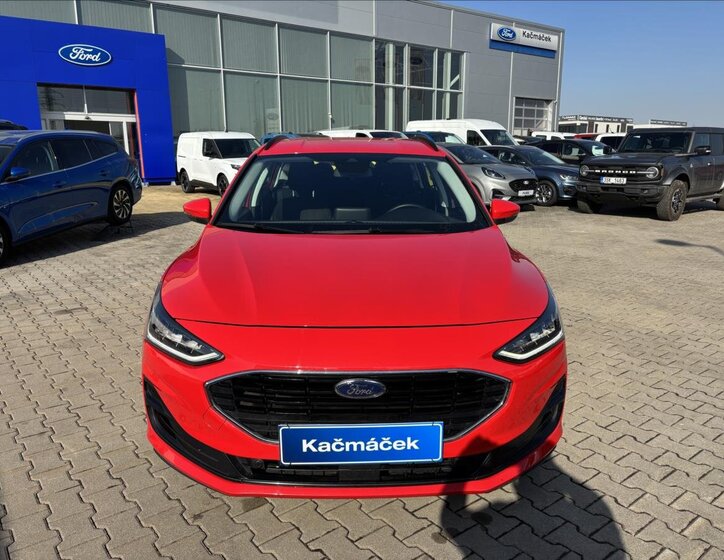 Ford Focus Kombi 999,0 92 kw
