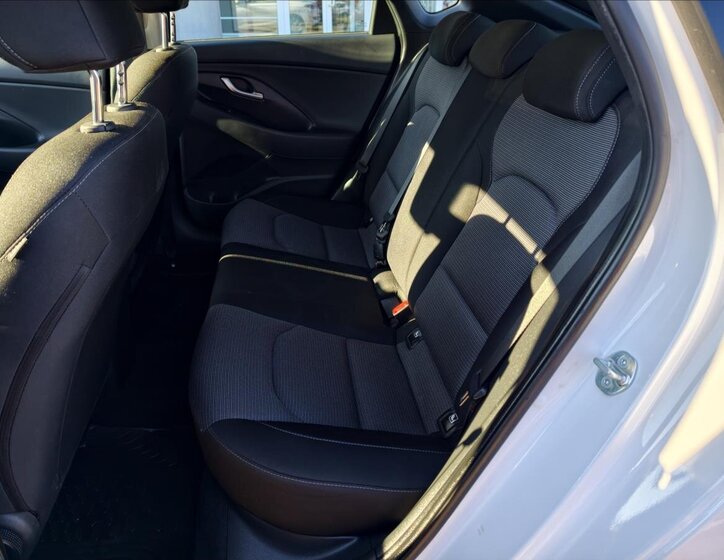 Hyundai i30 Liftback 998,0 88 kw